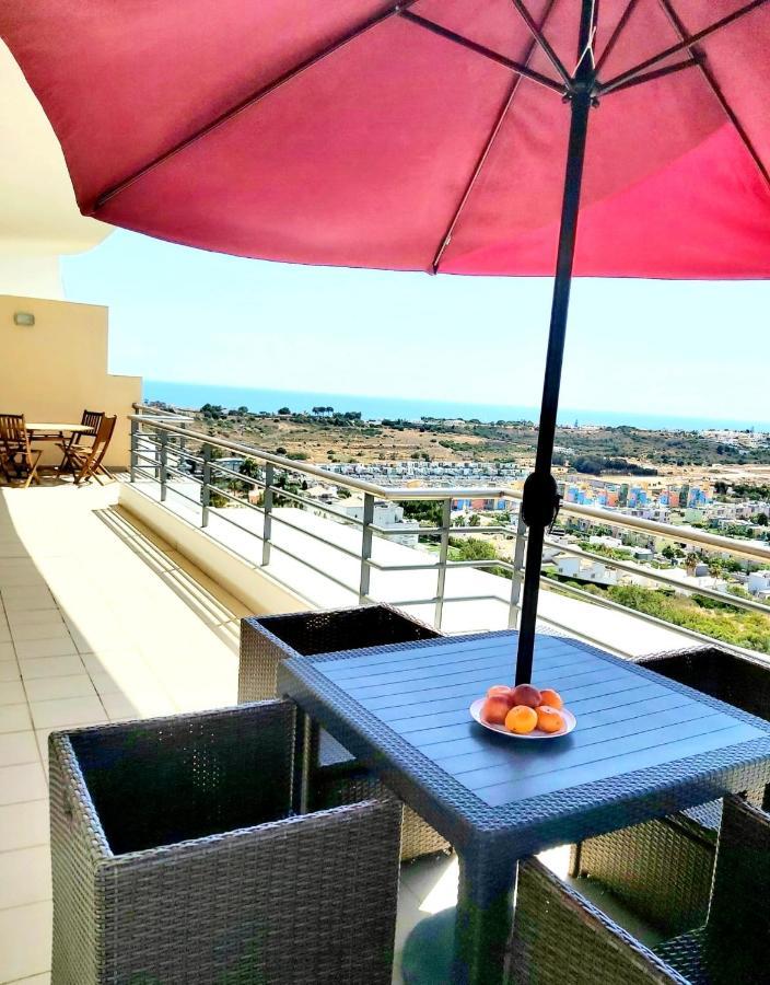 Sea View Penthouse In Albufeira Apartamento Exterior foto