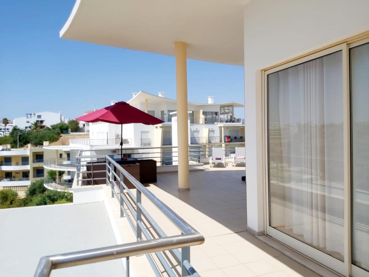 Sea View Penthouse In Albufeira Apartamento Exterior foto